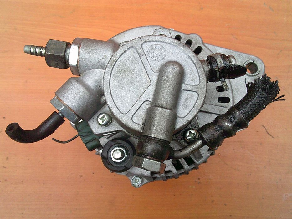 opel astra h 1.7 cdti z17dth alternator waku jak nowy pompa podciśnienia