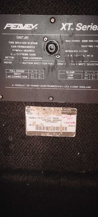 Sistema PA Peavey Completo – XRD 680S + EQ 215 + 2 Colunas XT Series