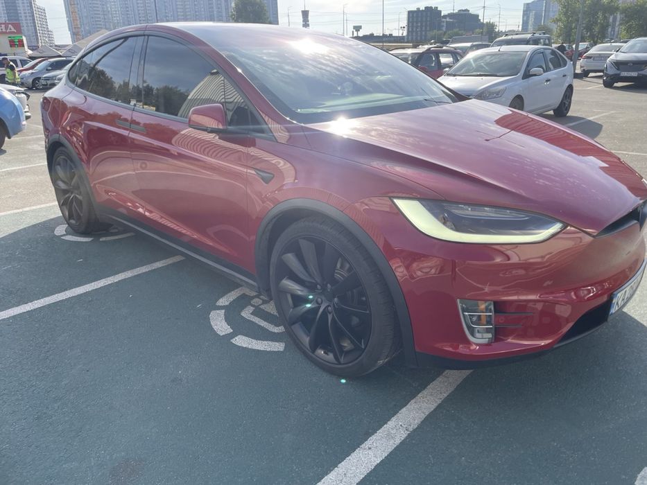 Tesla model X 100D