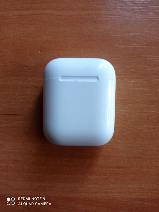 Продам аірподси оригінальні в гарному стані