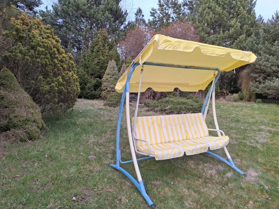 Huśtawka ogrodowa żółta