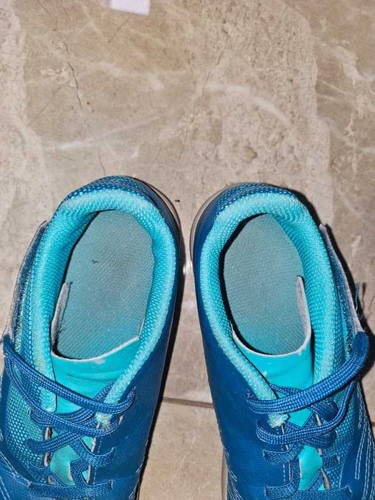 Buty turfy.Piłka nozna r 36.