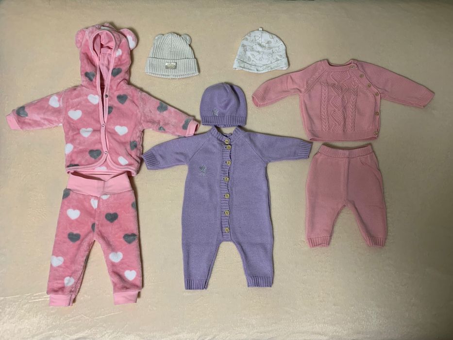 Одяг для немовлят 62 і 74 розміри