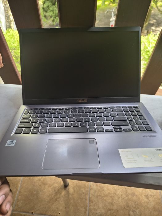 Sprzedam laptopa