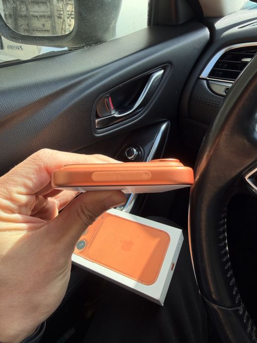 Продається iPhone 17 Pro 256 e-sim neverlock в наявності