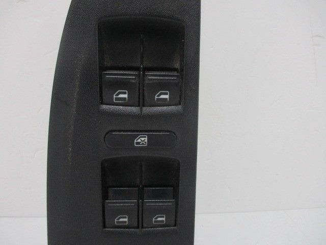 COMANDO ELEVADOR DE VIDRO FRONTAL ESQUERDO SEAT LEON 2007 -1K4959857A