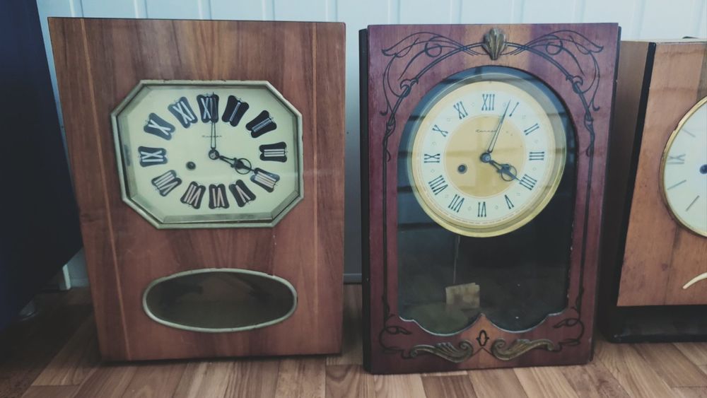 Часи настенние с боем Янтарь