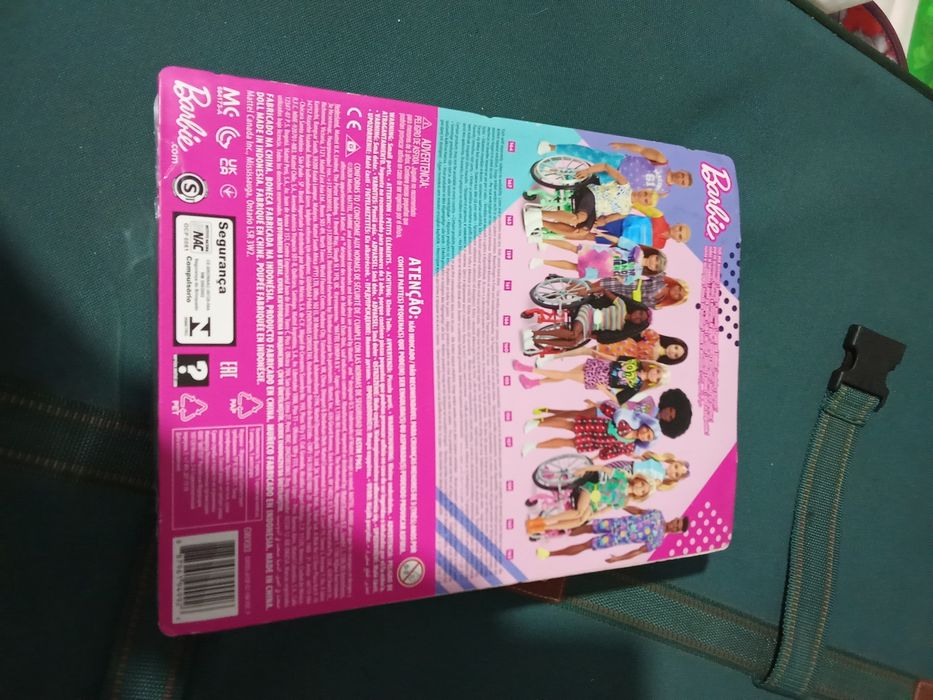 Barbie, Ken cadeira de rodas.