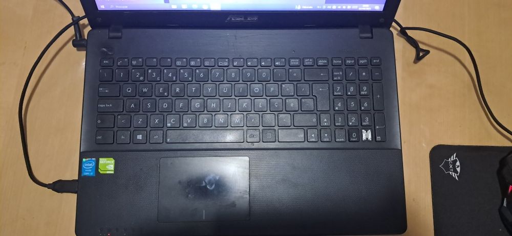 Asus x552l i3 4010u 8gb 128ssd nvidia 820