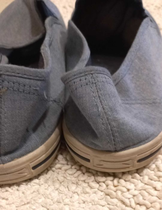 Продам чоловічі макасини.