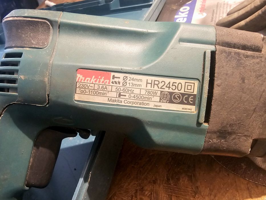 Młotowiertarka Makita HR2450