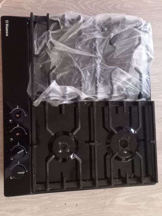 СРОЧНО ПРОДАМ !!! Газовая варочная панель Hansa BHGS611391 (Чугунные р