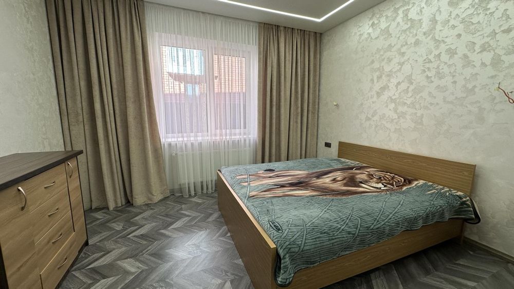 Здається чудовий 3 кімнатний Будинок на Весняному.