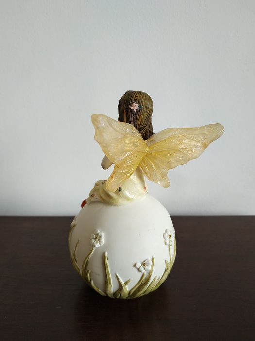 Fada e bailarina decorativa
