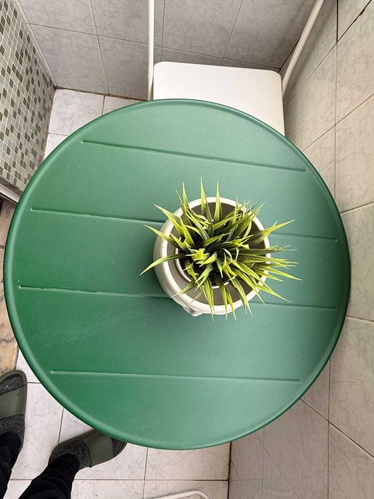 Mesa com cadeiras área externa ( esplanada )