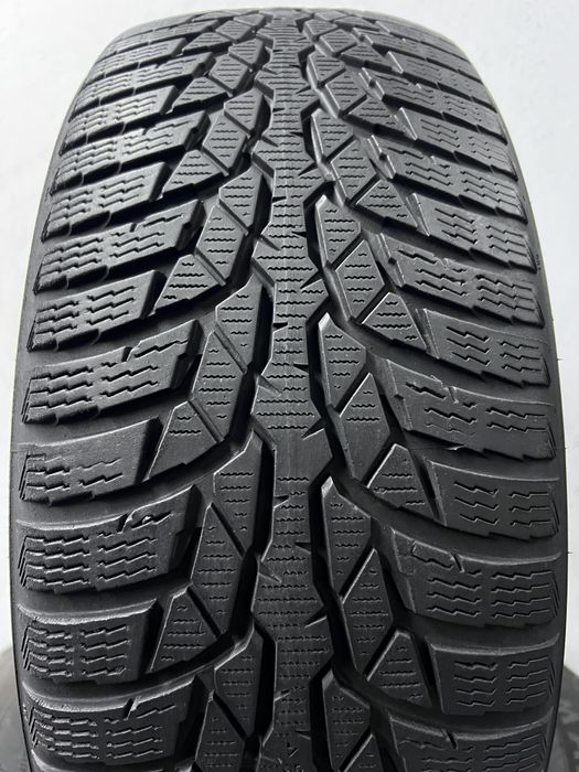 2шт зима 215/60/R16 Nokian WR D4