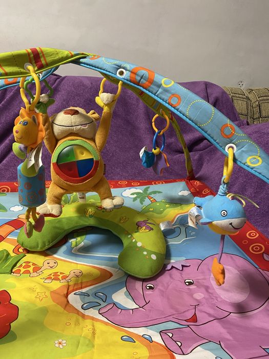 Розвиваючий килимок Tiny love Мавпʼячий острів