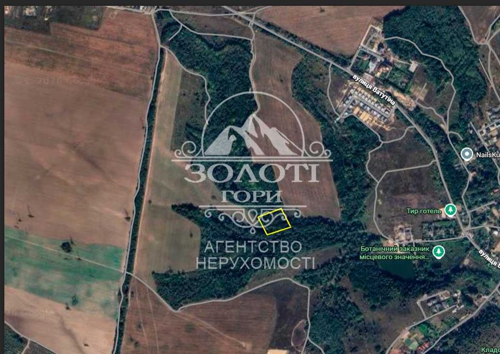 Лісники,ділянка 80 соток,Поряд котеджне містечко