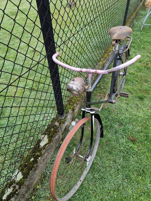 Stary zabytkowy przedwojenny polski rower rybowski Kamiński łucznik