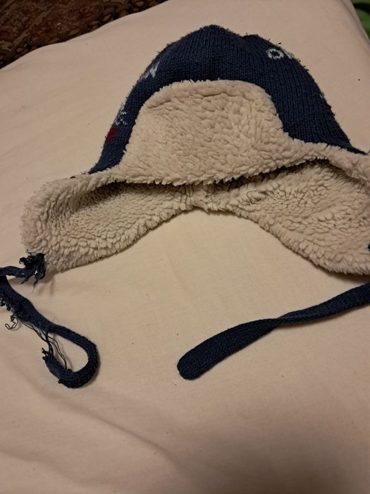 Детская теплая шапочка на зиму