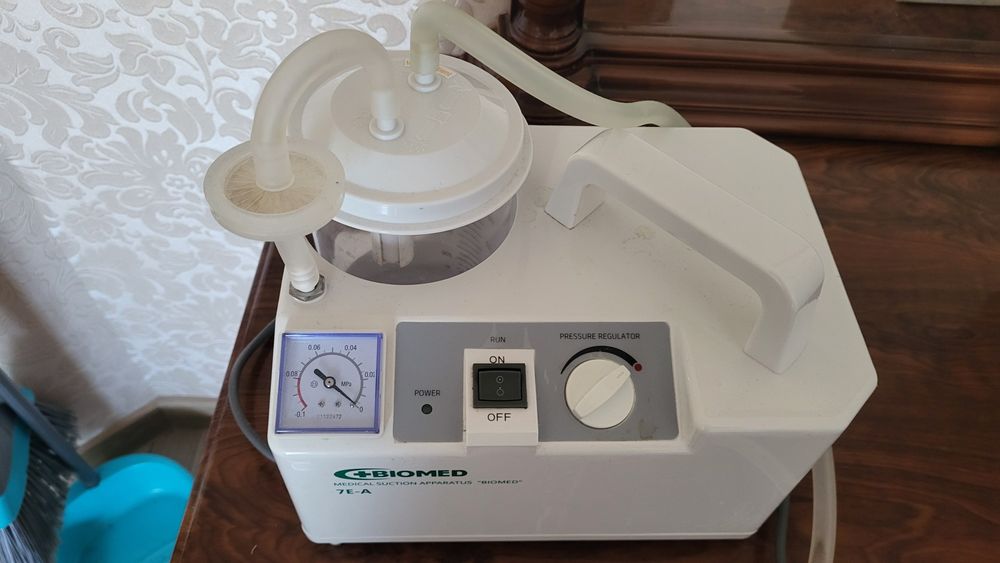 Медичний Відсмоктувач БІОМЕД
