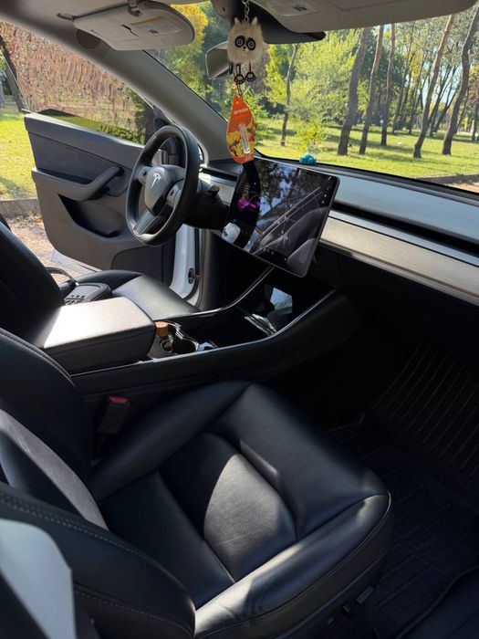 Продам автомобіль Tesla Model Y PERFORMANCE!!!