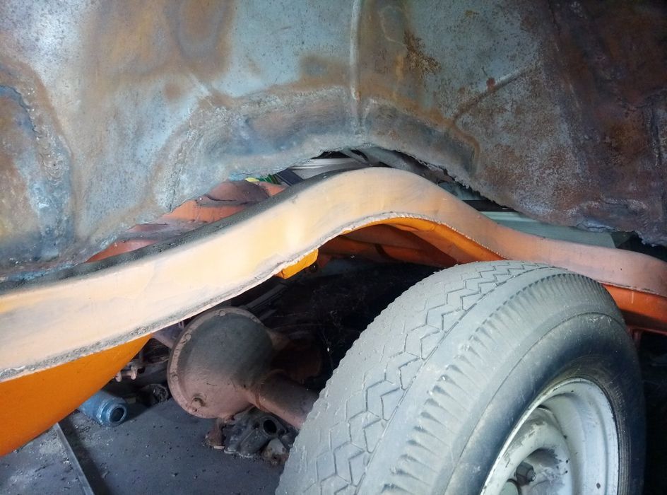 Нове днище газ 21