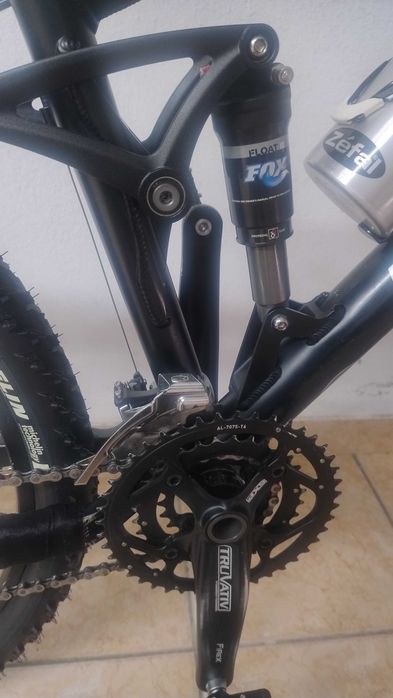 Mondraker Factor roda 26" tamanho M
