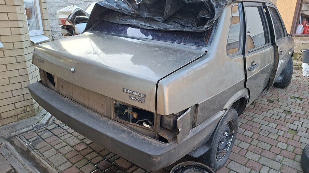 Разборка ВАЗ 21099  2000 г.в. мотор 1.5 8 клап КПП документы впорядке