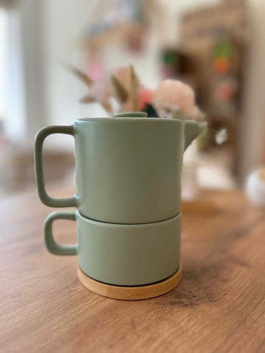 Chaleiras + chávenas – uso profissional – como novas – 8€