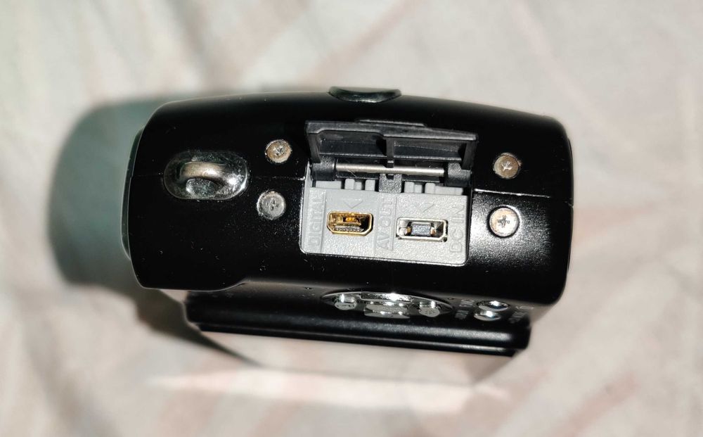 Фотоапарат Panasonic dmc-tz3