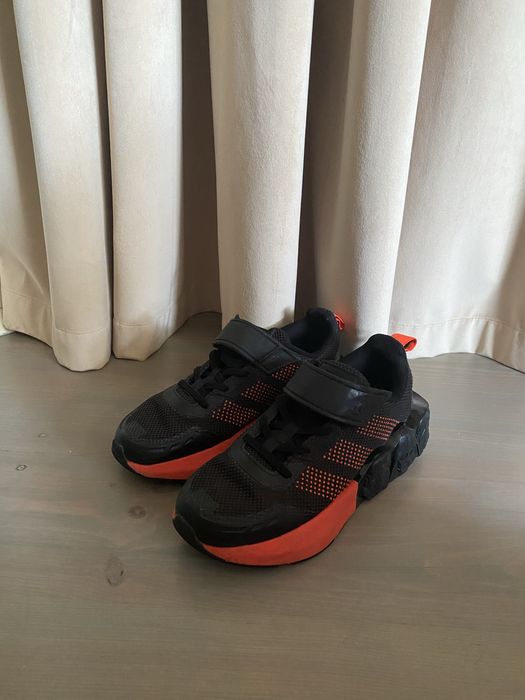 Кросівки adidas star wars
