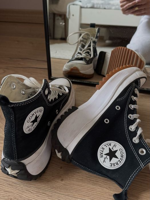 Converse Run Star Hike