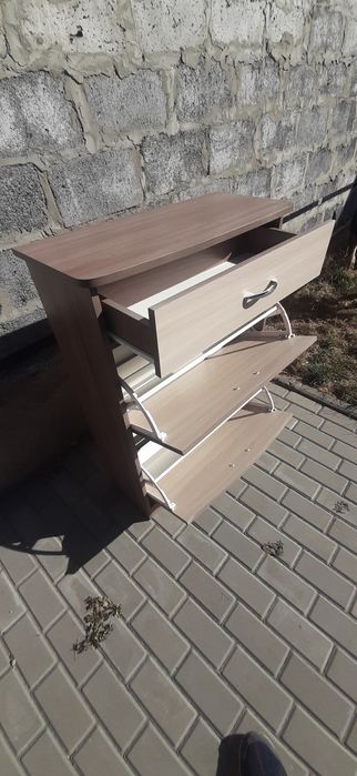 Продам тумбу для обуви