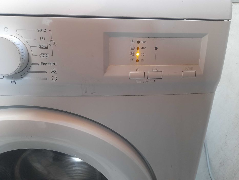 maquina Orima7 quilos 1000 rpm smi nova