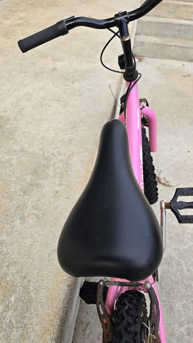 Bicicleta em bom estado para criança