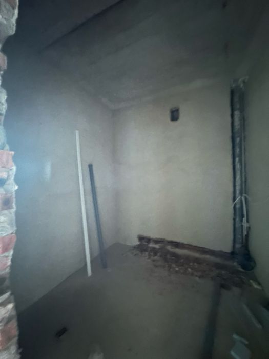 Продаж двокімнатноі квартири у новобудові