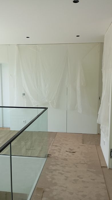 Clean Carpenter490161378742118401