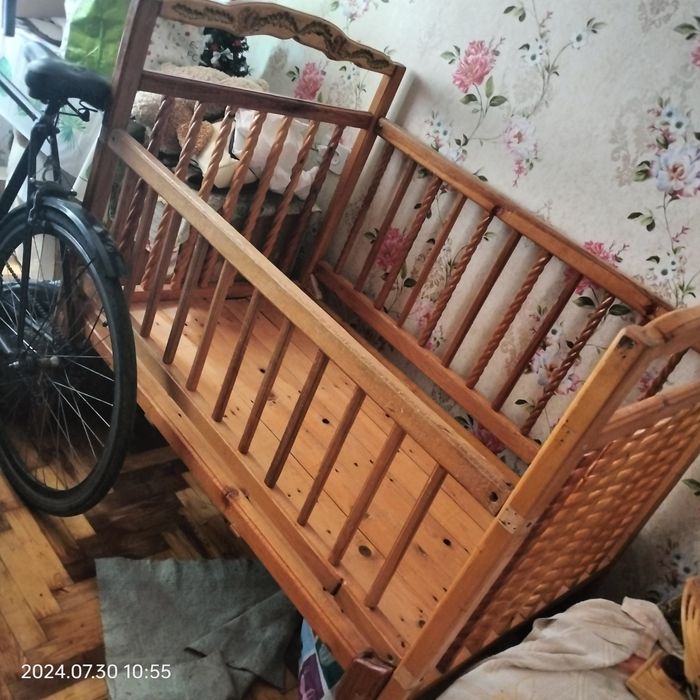 Детская кровать ручной работы