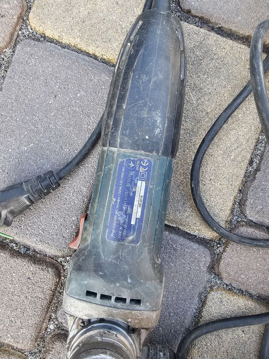 Продам электро инструмент