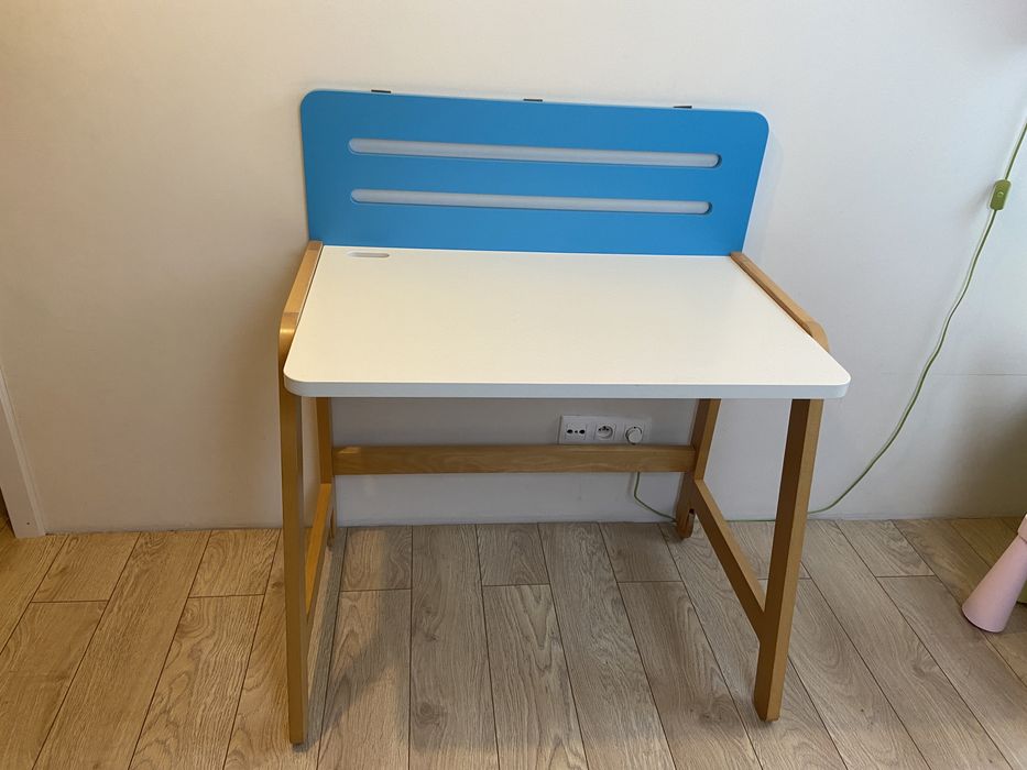 Zestaw mebli dziecięcych TIMOORE + gratis