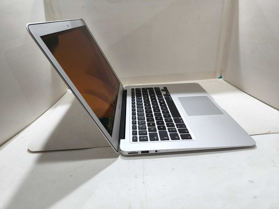 Apple Macbook AIR 13 i5 ssd 128GB