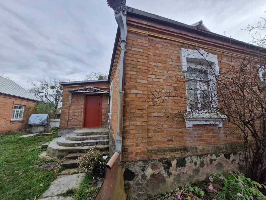 Продаж будинку у селі Дашківці