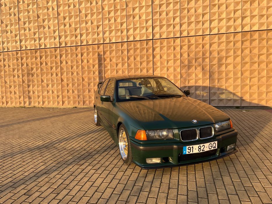 Bmw 318IS  sedan