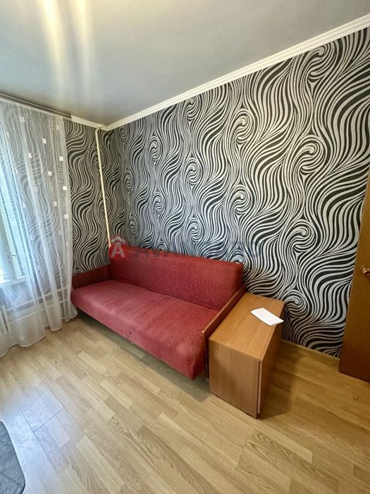 2к квартира .роздільні кімнати .ремонт. Південно Захід