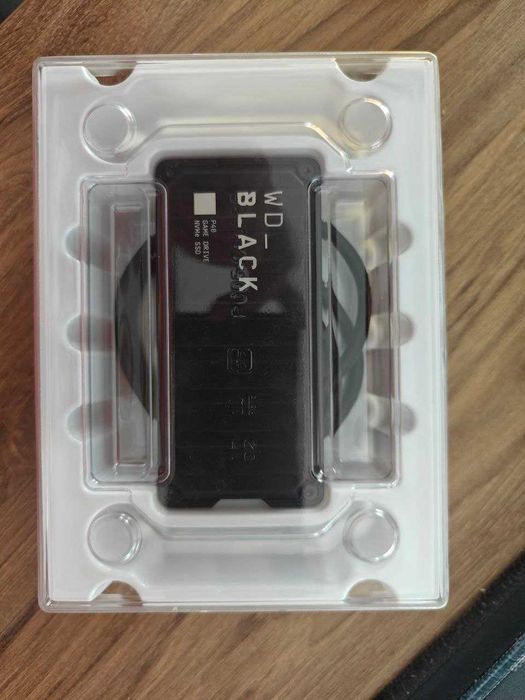 Зовнішній SSD-накопичувач WD Black P40 2TB