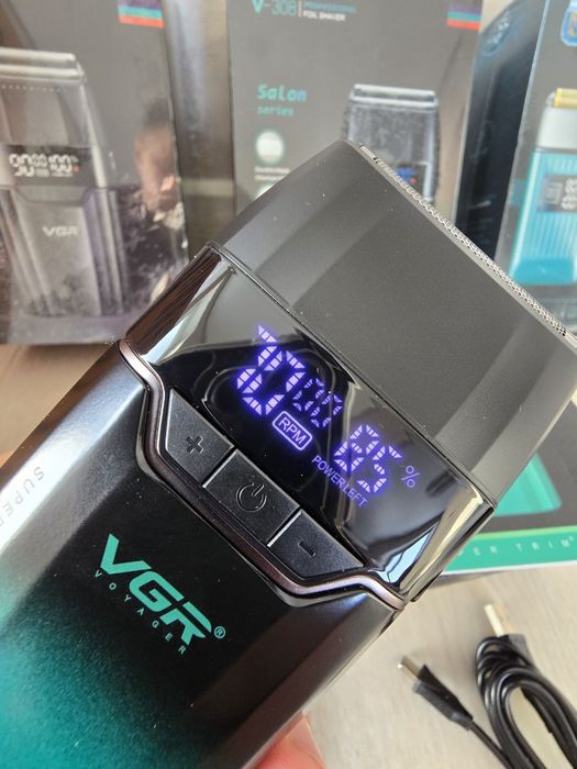 Електробритва VGR 308 GREEN шейвер подвійне лезо 9000 RPM LED Display