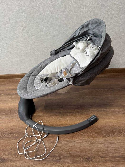 Закачуючий центр гойдалка MoMi Kenani Grey для новонароджених дітей 0+, шезлонг для немовляти