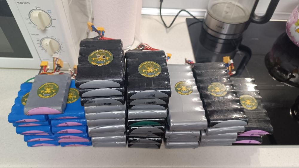 Дополнительные батарейки на Mavic, Matrice