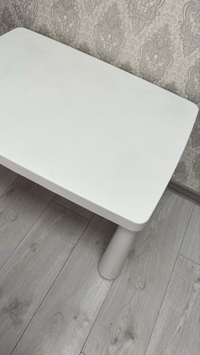 IKEA mammut дитячий столик